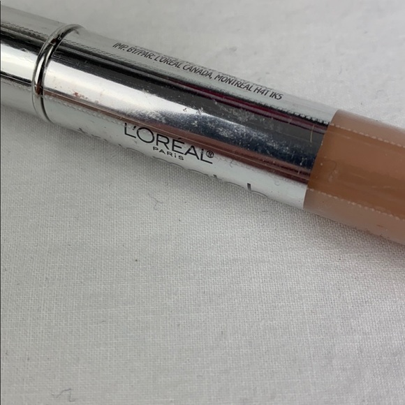 2 L’Oréal True Match super blendable concealers - Picture 2 of 6